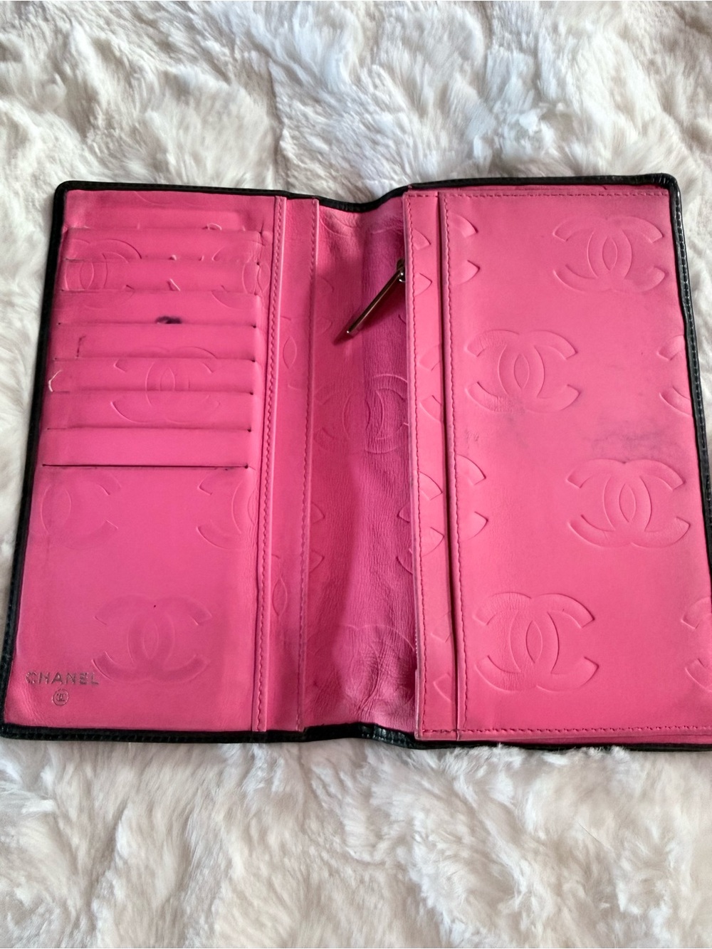 CHANEL Black Cambon Ligne Wallet - Picture 3 of 13